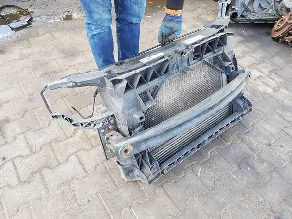 SEAT IBIZA 4 IV 6J 08-12 1.2 TDI Kühlerlüfter Vorne OEM image 3