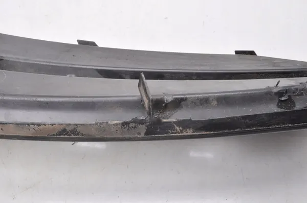 VOLVO S90 II Griglia Paraurti Destra 31425447 image 4