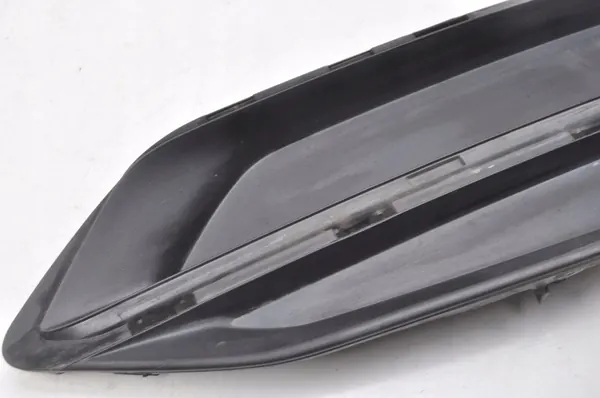 VOLVO S90 II Griglia Paraurti Destra 31425447 image 6