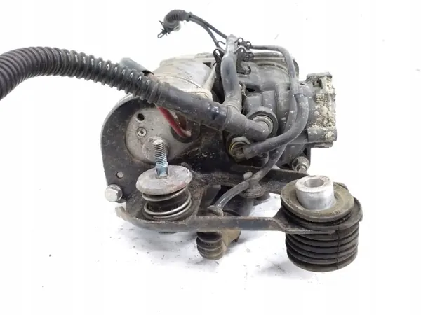 Audi Q7 Bakaxel luftfjädringskompressor OEM JUR232597 image 4