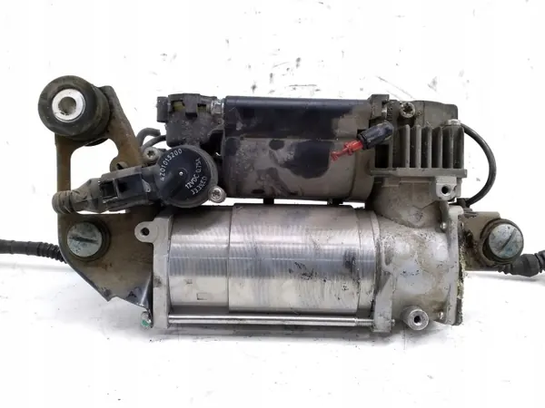 Audi Q7 Bakaxel luftfjädringskompressor OEM JUR232597 image 6