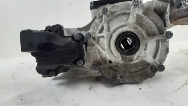 Diferencial trasero Volvo XC90 II OEM 31437628, 31492918 image 5