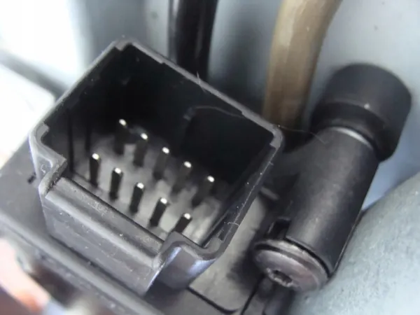 Moteur & Guide Toit Ouvrant OEM - Peugeot 1007 image 7