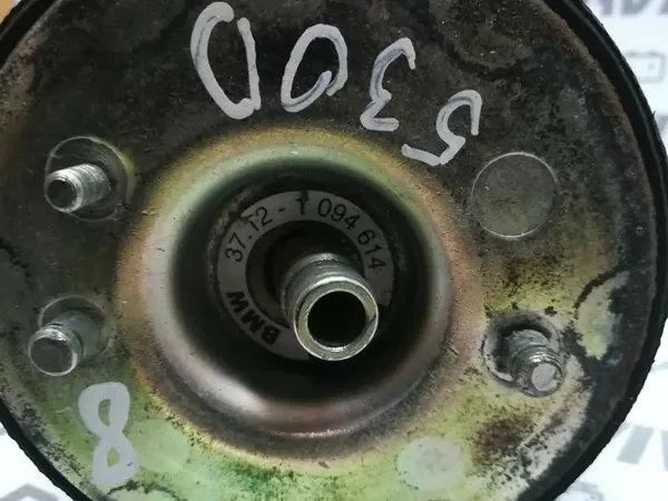 BMW 5 Series Bakre Luftfjädring Väska 525d 2004 image 4