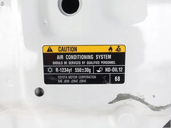 TOYOTA LAND CRUISER IV J150 PRADO MOTORHUVA *HAGELSKADA* OEM image 7