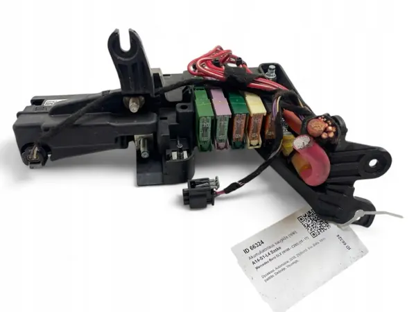 Fusible Relais Batterie Mercedes-Benz OEM A0009820123 image 3