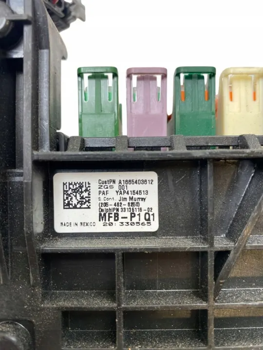 Fusible Relais Batterie Mercedes-Benz OEM A0009820123 image 8