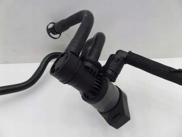 Soupape vapeur carburant Peugeot 3008 II OEM 7595573 image 4