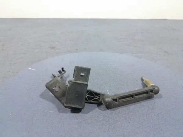 Sensor de nível do farol esquerdo AUDI A6 C8 4K0941285B image 2