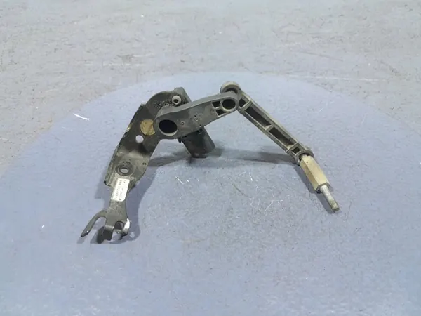 Sensor de nível do farol esquerdo AUDI A6 C8 4K0941285B image 3