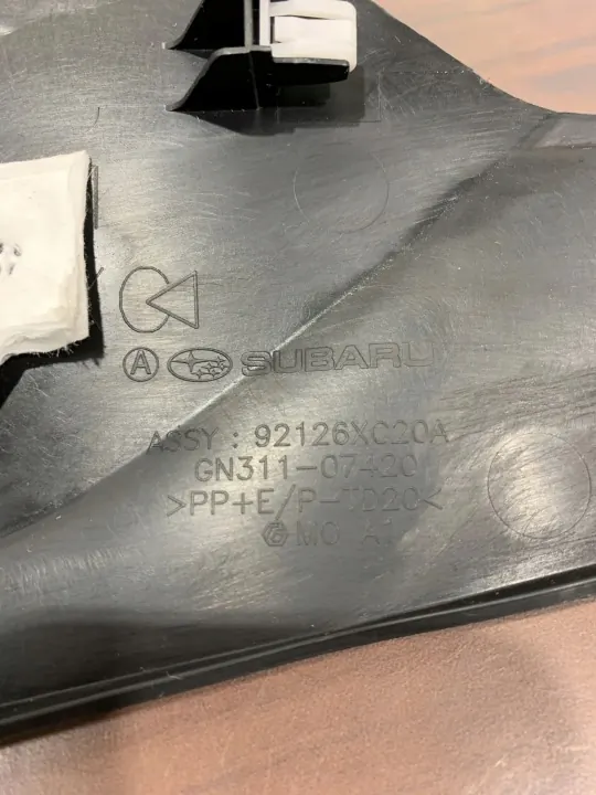 Pièces tunnel central Subaru Ascent 2019 OEM 92126XC20A image 8