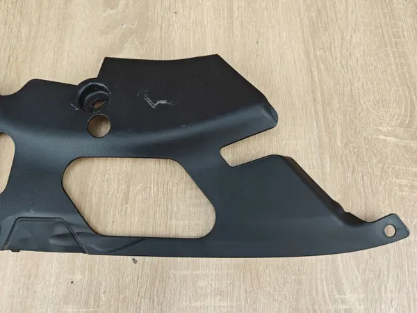 Strålkastartätning Höger Fram OEM 9883648 för BMW G26 image 3