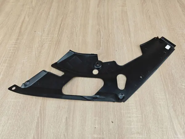 Strålkastartätning Höger Fram OEM 9883648 för BMW G26 image 4