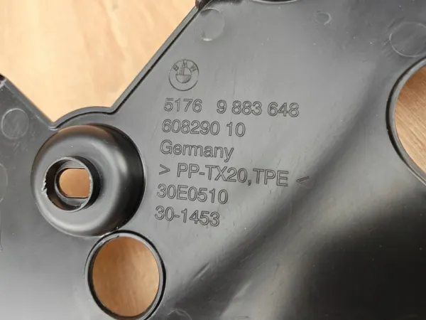 Strålkastartätning Höger Fram OEM 9883648 för BMW G26 image 7