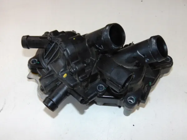 Pompa acqua AUDI A3 VW GOLF VII TSI image 2