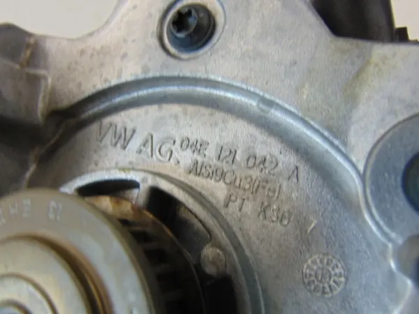 Pompa acqua AUDI A3 VW GOLF VII TSI image 6