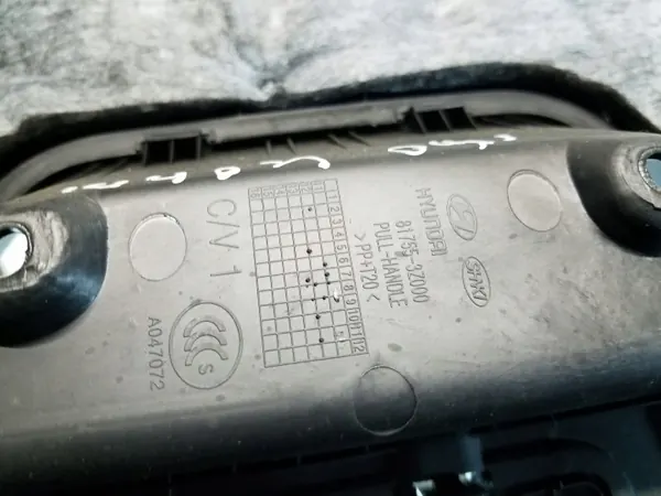 OEM 81755-3Z000 bakluckspanel för Hyundai i40 image 5