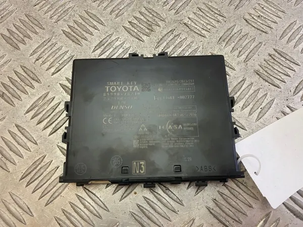 Lexus NX Avaimeton Käynnistysmoduuli OEM 8999078210 image 2