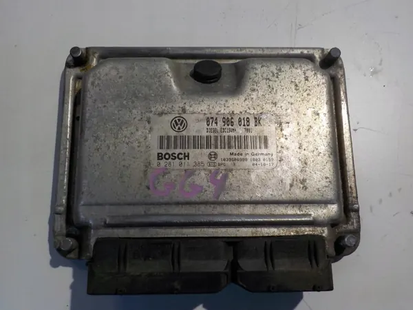 Computadora Motor VW LT II 2.5 TDI OEM 074906018BK image 2