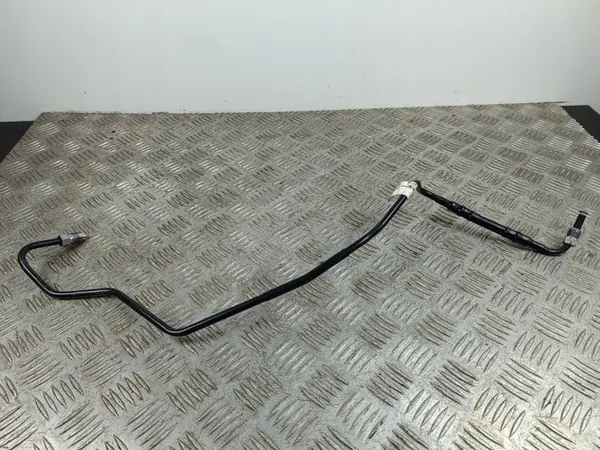Jeep Bromshjälpslang OEM 68251917AE - Begagnad image 2