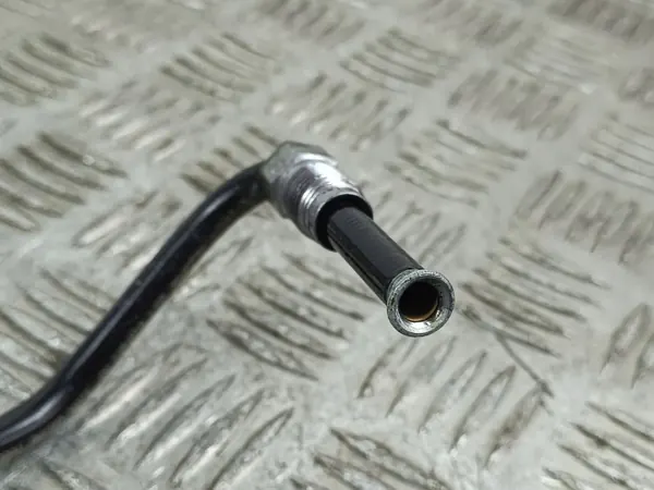 Jeep Bromshjälpslang OEM 68251917AE - Begagnad image 4