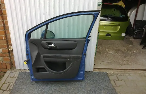 Höger Framdörr Citroen C4 04-08 OEM 9004W4 image 5