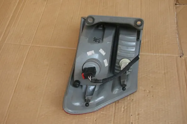 Luz trasera derecha Jeep Grand Cherokee 55079414A image 10