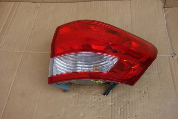 Luz trasera derecha Jeep Grand Cherokee 55079414A image 4