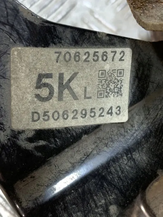 Mazda CX-5 Hinterradnabe OEM FBZ26778 Gebraucht image 4