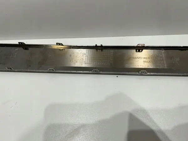 Kia EV3 Chromleiste OEM 87726-EV100 - Gebraucht image 7