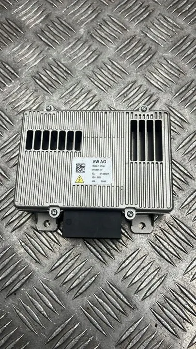Convertidor de voltaje OEM 5H0907155 12V a 230V image 5