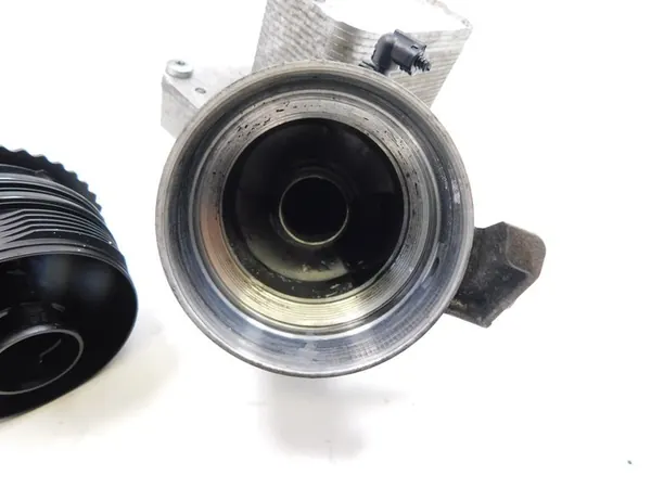 Oljefilterhus Opel 1.9 16V CDTI 150 Vectra C Astra H image 5