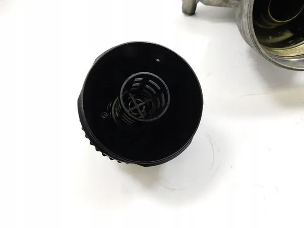 Oljefilterhus Opel 1.9 16V CDTI 150 Vectra C Astra H image 6