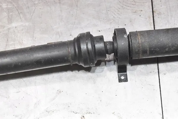 Arbre de transmission 116 cm Range Rover Sport I L320 3.0 TDV6 image 3