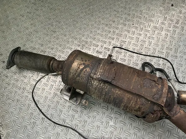 OEM 82337844 Pot Catalytique pour Trafic III 1.6 BiTurbo image 3