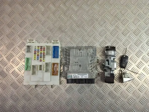 Ontstekingsset FORD C-MAX II VAN 1.6L Diesel 2015 OEM image 1