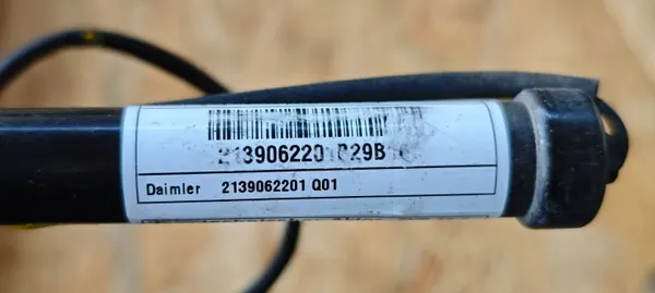 Capó Activo Mercedes-Benz E W213 OEM 2139062201 Usado image 8