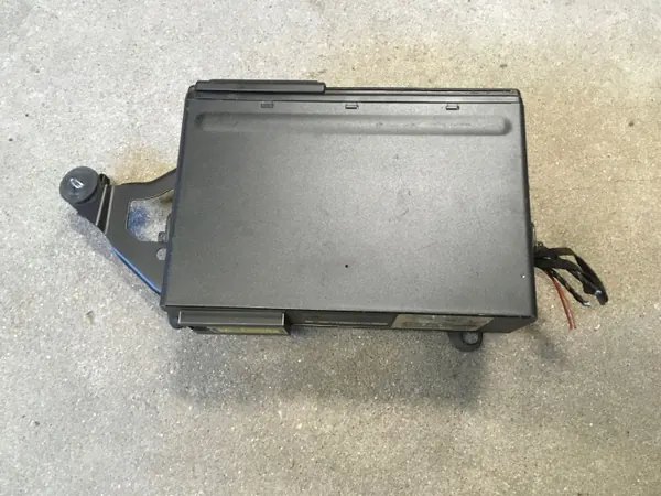 Changer CD Mercedes W163 OEM A1638201389 - Occasion image 3