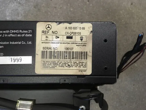 Changer CD Mercedes W163 OEM A1638201389 - Occasion image 5