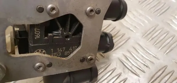 Heizungskühler-Ventil BMW OE 1147412220 - Gebraucht image 3