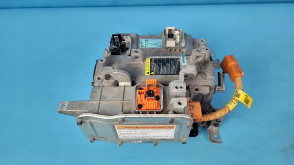 Module Onduleur Kia Sorento IV 1.6T-GDI OEM 366156DAG0 image 5