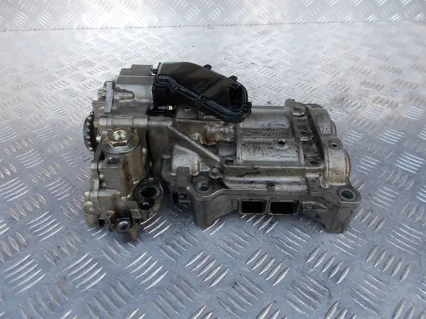 Bomba de aceite árboles equilibrio Mazda 2.2 Diesel OEM image 3