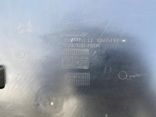 McLaren Luchtinlaatleiding Links OEM 13A6239CP image 5