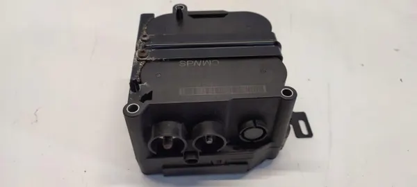 Start-Stop Condensator Volvo XC40 OEM 32300818 image 4
