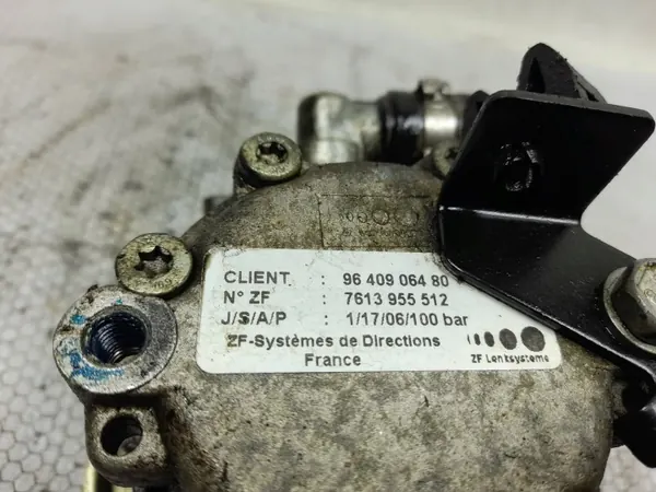 Pompe de direction OEM 9640906480 pour Fiat Scudo I image 5