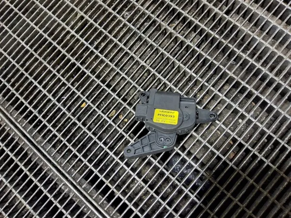 Motor de aquecimento Kia Niro 2020 OEM EA1F0NDEAB01 image 2