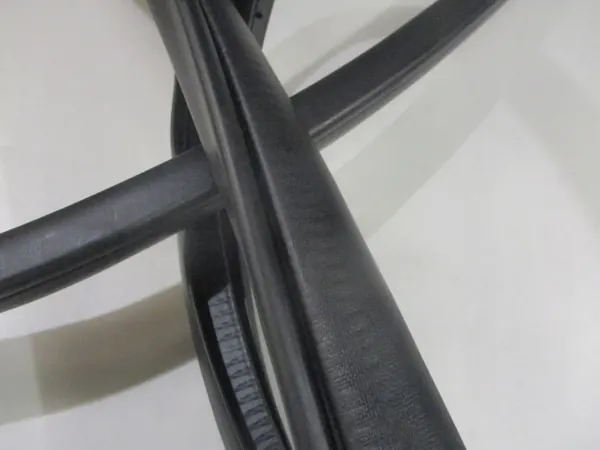 Oven Tiiviste Oikea Etu OEM COE495 Mazda 6 GJ III image 5