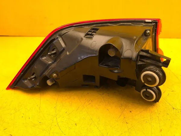 Audi OE 4M8945070B conjunto de luz trasera image 4