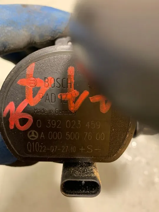 MERCEDES W206 C200 Pompa acqua A0005007600 image 4