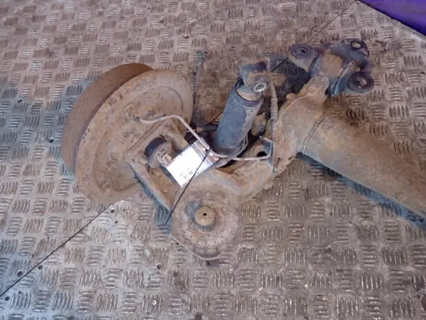 OEM Zawada-364068- taka-akselipalkki Opel Astra G image 3